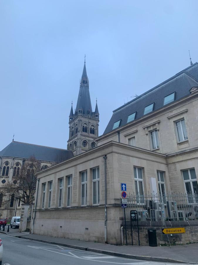L Oote Appart Epernay Luaran gambar